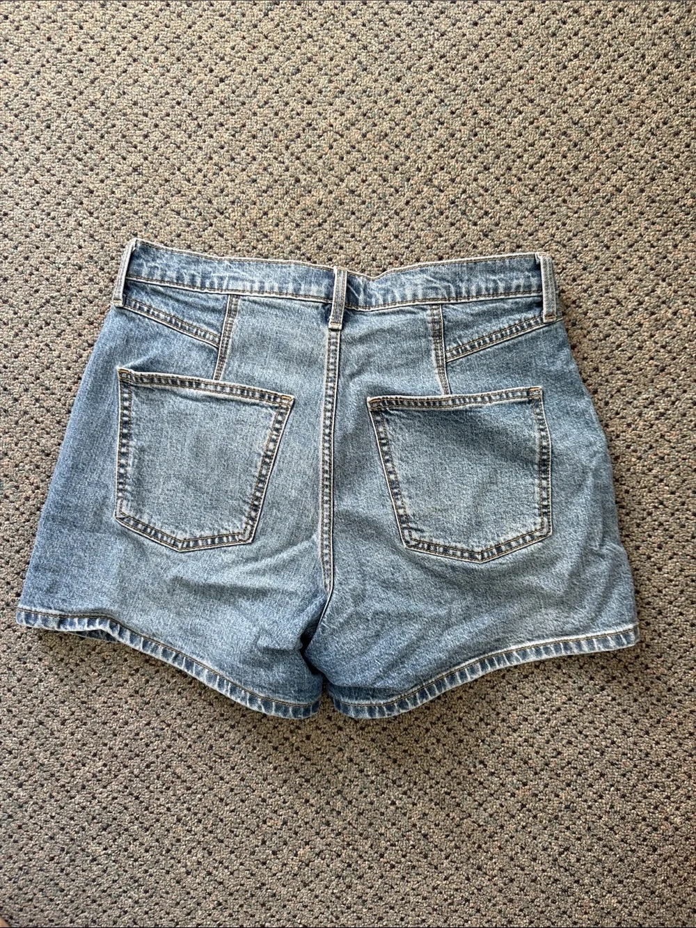 Universal Thread Light Blue High-Rise Denim Shorts